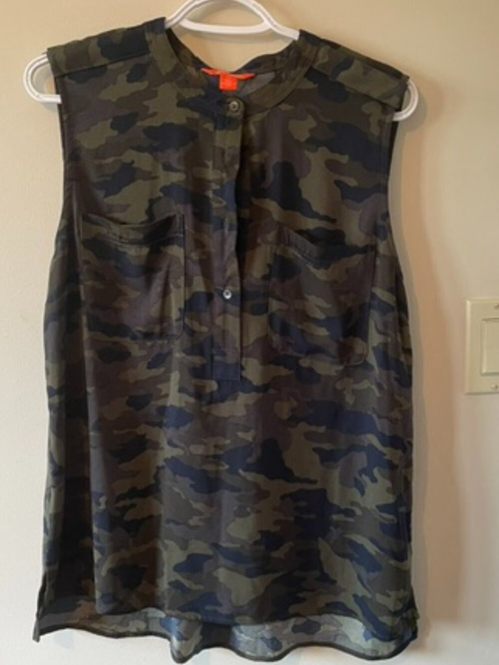 Joe Fresh Dark Green Camo Slvs Buttoned Top Sz L NWOT